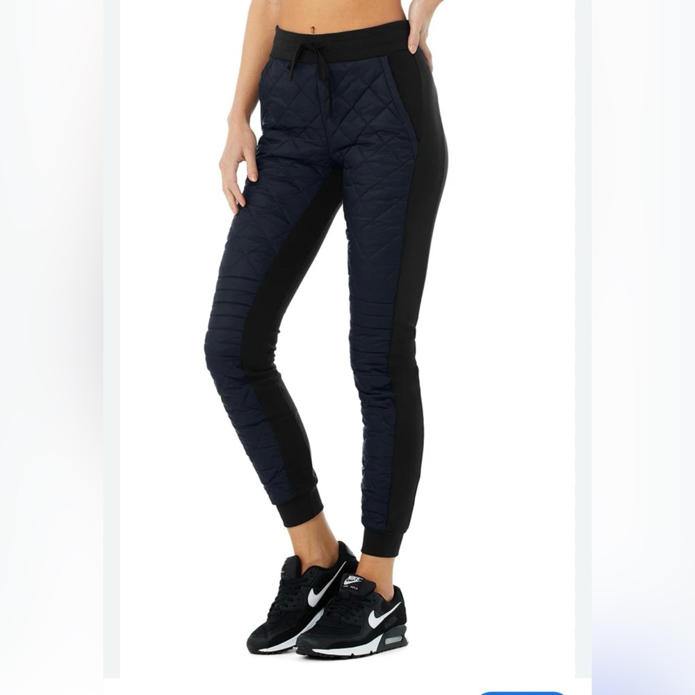 ALO Yoga XS High-Waist Moto Puffer Pant - Black/Dark Navy